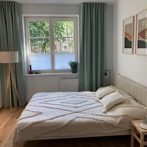 Stare Szeroka 46/47 Apartament