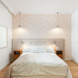 Rent Like X Deo Plaza - Old Town Apartament